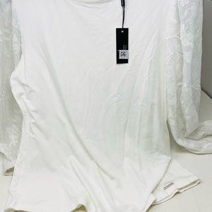 NWT Tahari